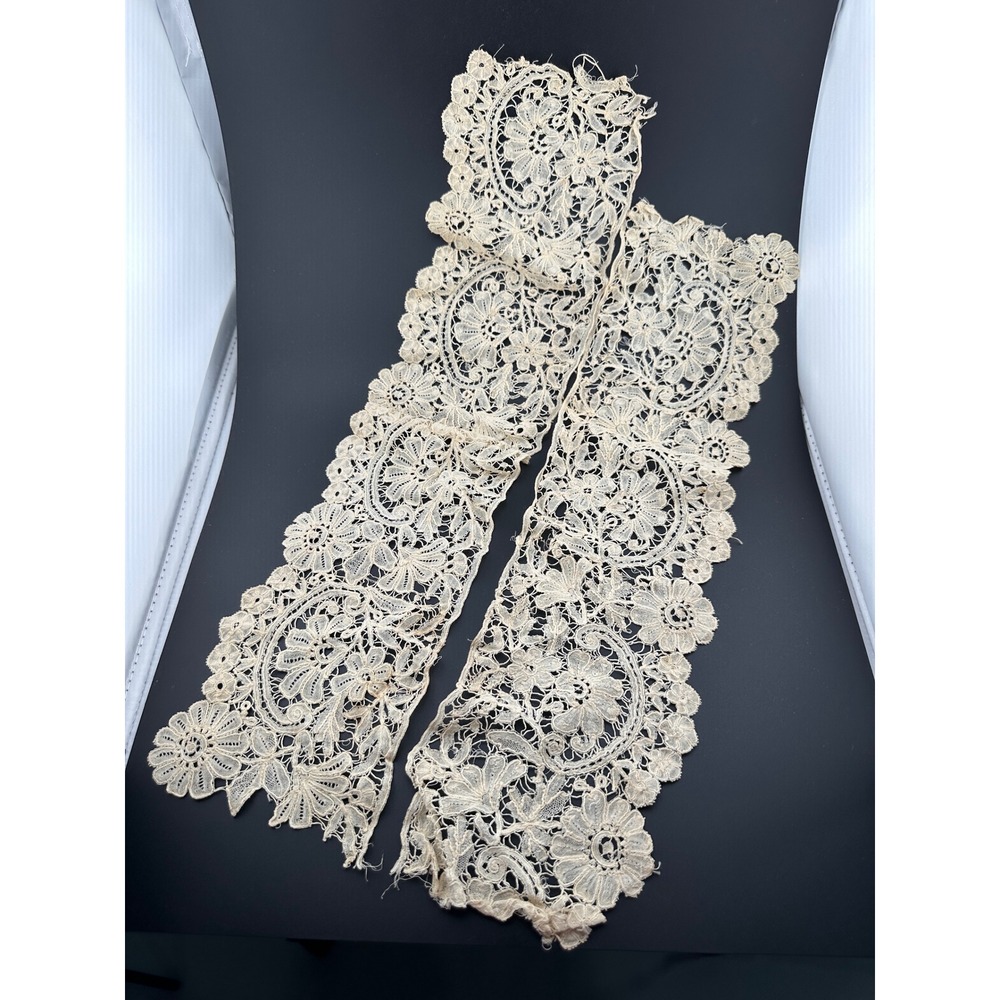 Antique Brussels Duchesse Lace Trim Bobbin Lace Floral Textile Fragment 19in
